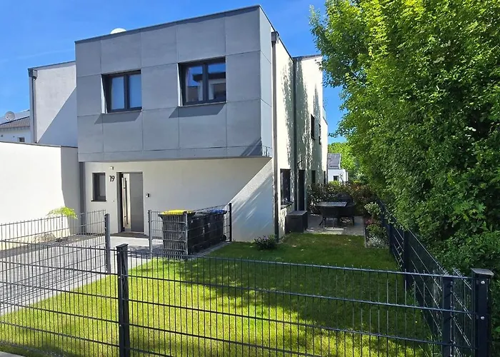 Neues Modernes Haus Am Tierpark